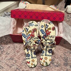 Tory Burch Cream Floral Miller Thong Sandals with Multicolor Print